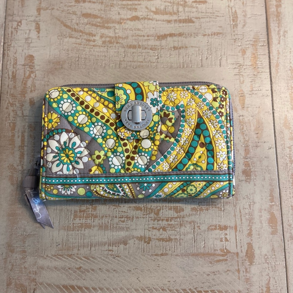 Vera Bradley wallet
